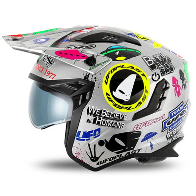 CAPACETE TRIAL UFO SHERATAN STICKERS - PRATA